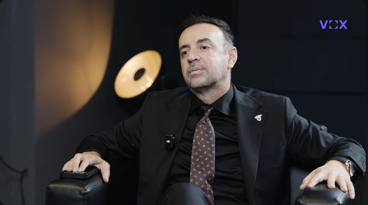 WHATSAPP-GATE “S’më kujtohen bisedat me Faruk Mujkën”, thotë Drejtori i Burgjeve, Ismail Dibrani